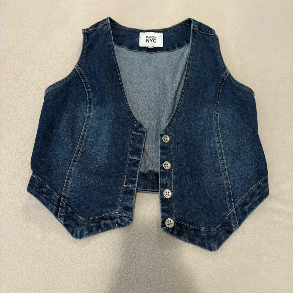 MADDEN NYC Denim Button-Up Tank Top Vest